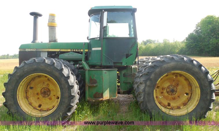 image for item K5042 1981 John Deere 8640H 4WD tractor