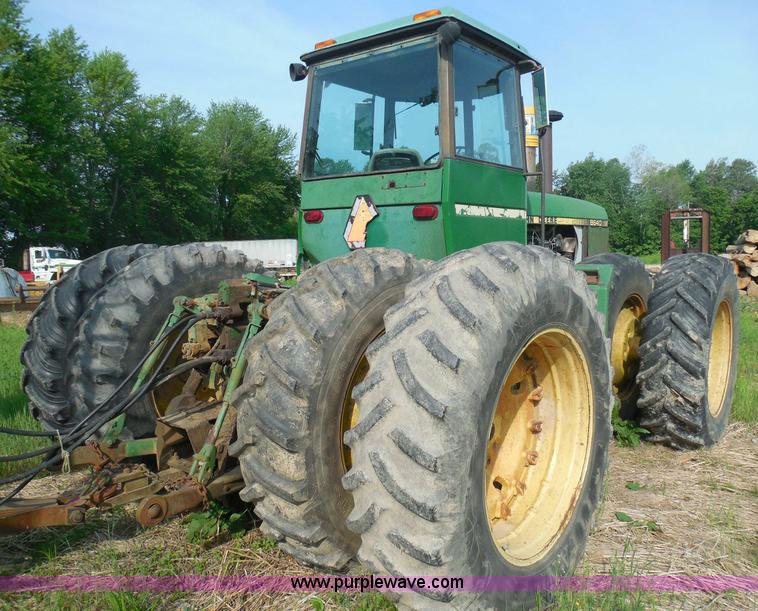 image for item K5042 1981 John Deere 8640H 4WD tractor
