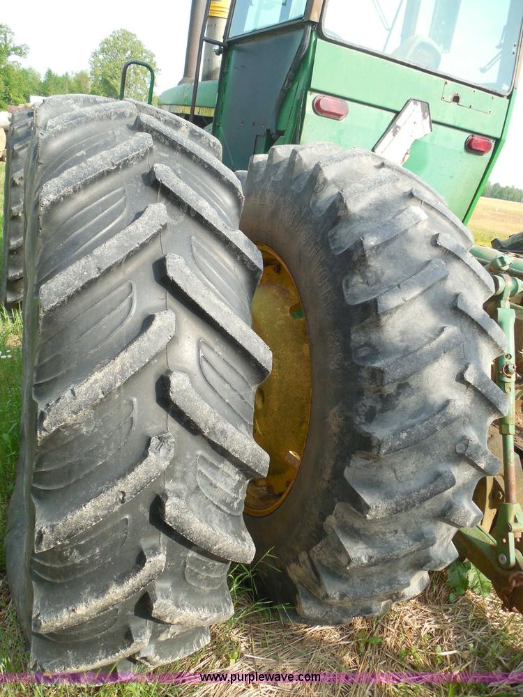 image for item K5042 1981 John Deere 8640H 4WD tractor