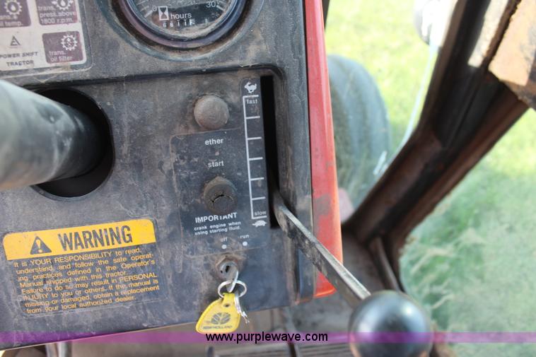 image for item K6801 1980 Allis Chalmers 7060 tractor