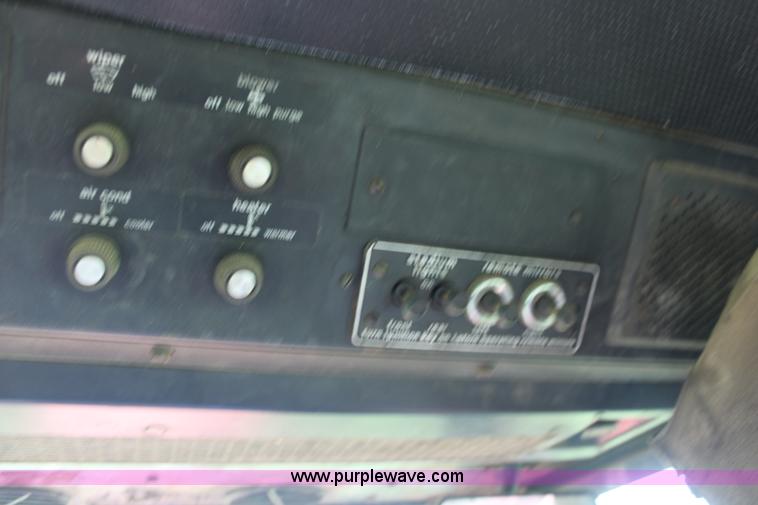 image for item K6801 1980 Allis Chalmers 7060 tractor