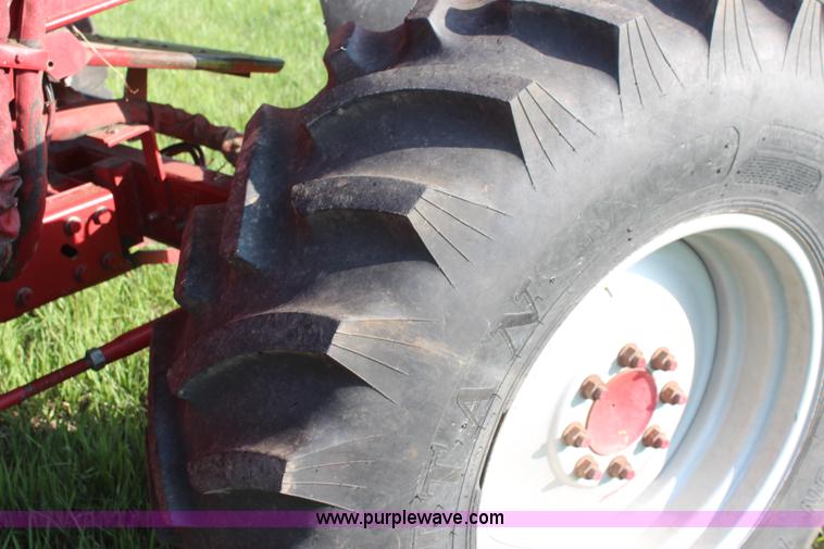 image for item K6802 1988 Case IH 1660 Axial-Flow RWA combine