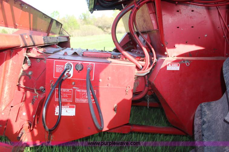 image for item K6802 1988 Case IH 1660 Axial-Flow RWA combine