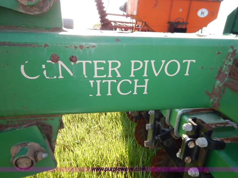 image for item K6817 Great Plains Solid Stand 15 grain drill