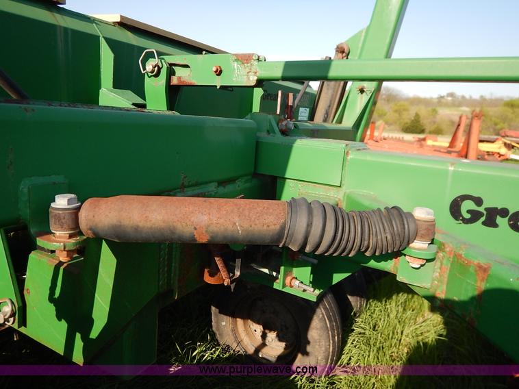 image for item K6817 Great Plains Solid Stand 15 grain drill