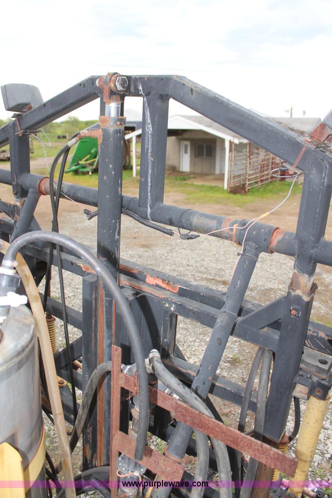 image for item K6948 1993 Ag-Chem RoGator 664 self-propelled sprayer