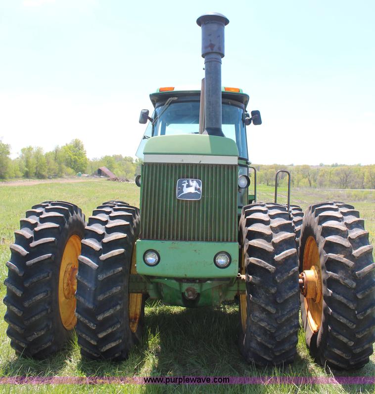 image for item K6960 1976 John Deere 8630 4WD tractor