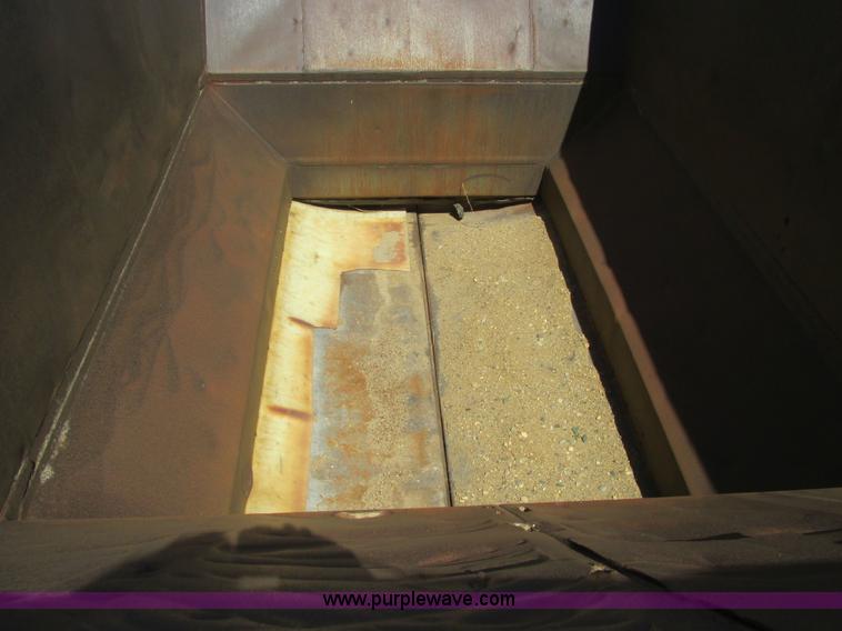 image for item A8790 1989 Ranch belly dump trailer