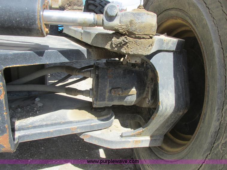 image for item A8791 1999 Grove MZ66DXT boom lift