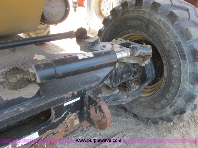 image for item A8791 1999 Grove MZ66DXT boom lift