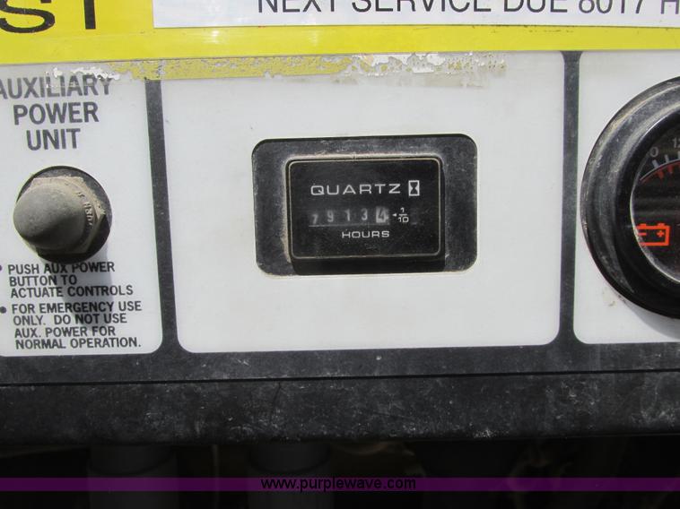 image for item A8791 1999 Grove MZ66DXT boom lift