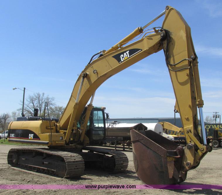 image for item A8792 2003 Caterpillar 330C L excavator