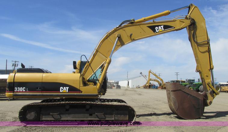 image for item A8792 2003 Caterpillar 330C L excavator