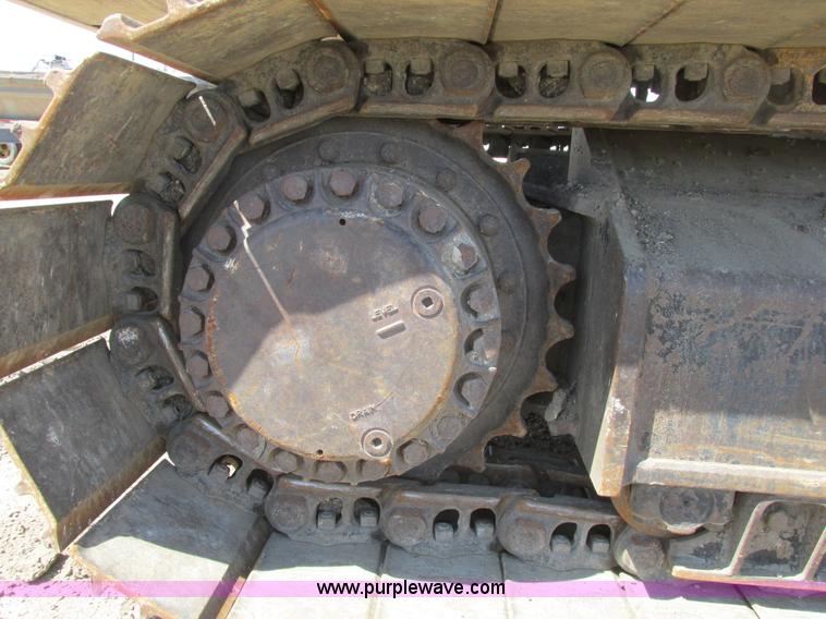 image for item A8792 2003 Caterpillar 330C L excavator