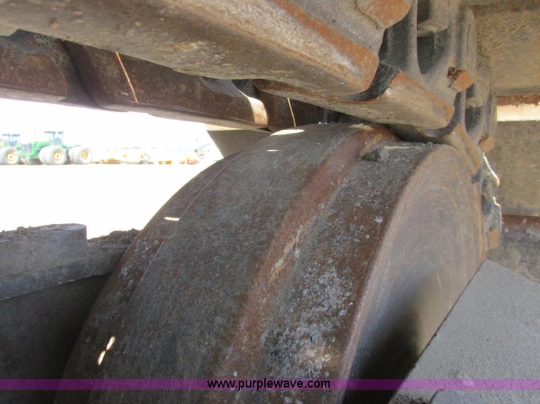 image for item A8792 2003 Caterpillar 330C L excavator