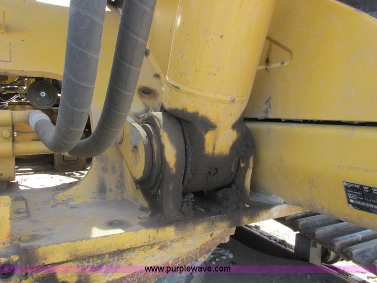 image for item A8792 2003 Caterpillar 330C L excavator