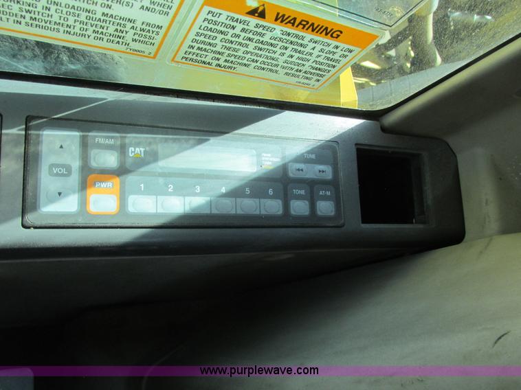 image for item A8792 2003 Caterpillar 330C L excavator