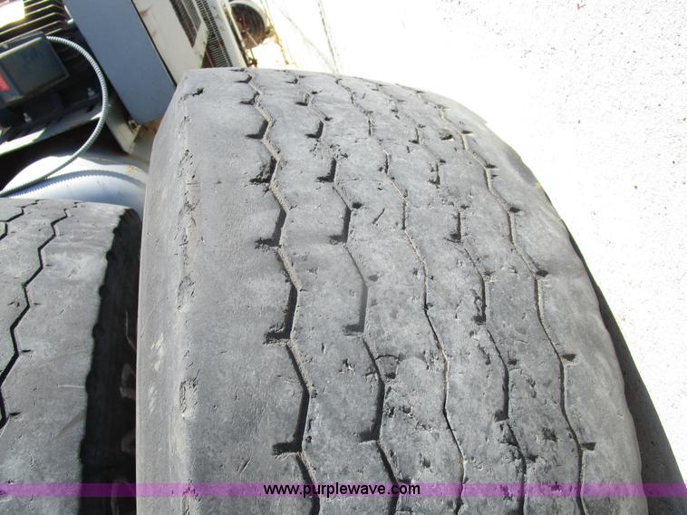 image for item BA9301 (5) 425/65R22.5 tires and wheels