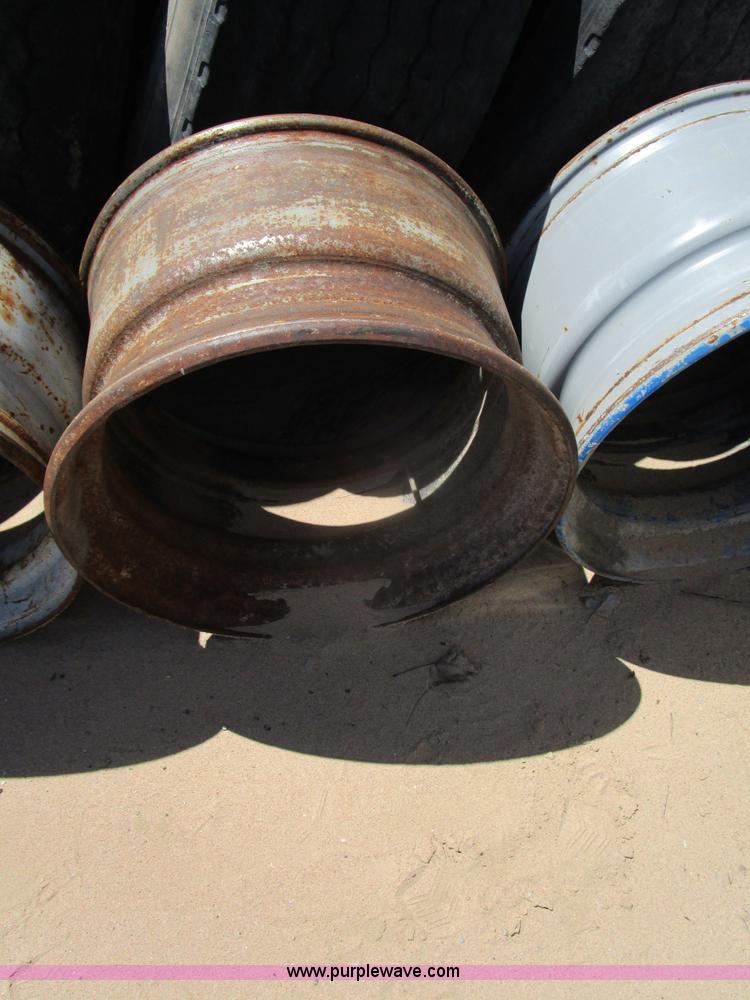 image for item BA9301 (5) 425/65R22.5 tires and wheels