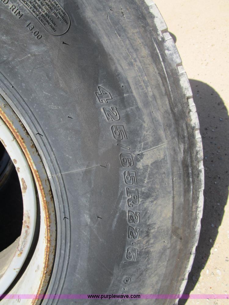 image for item BA9301 (5) 425/65R22.5 tires and wheels