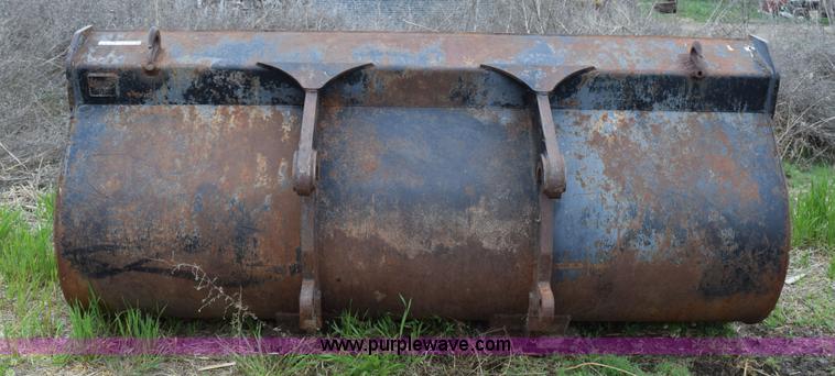 image for item BA9750 JRB loader bucket