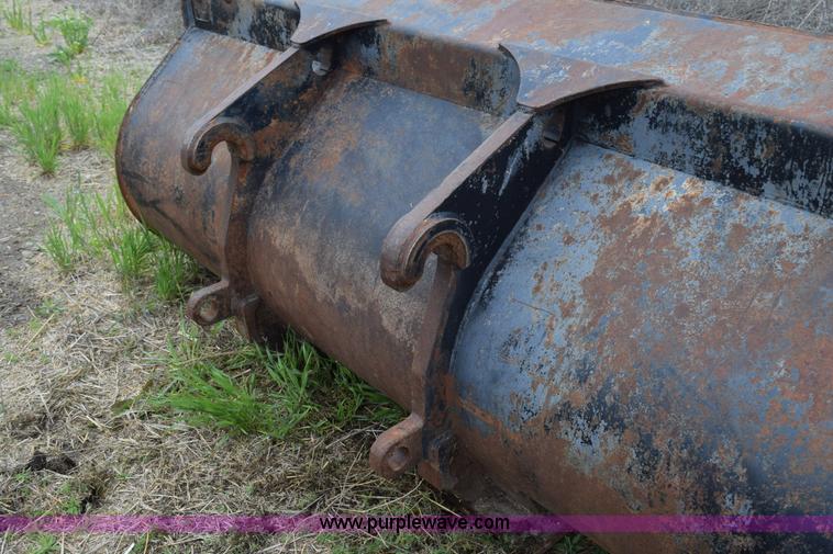 image for item BA9750 JRB loader bucket