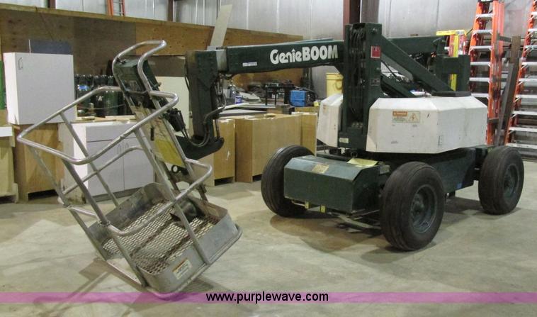 image for item BS9226 Genie 230/20HD boom lift