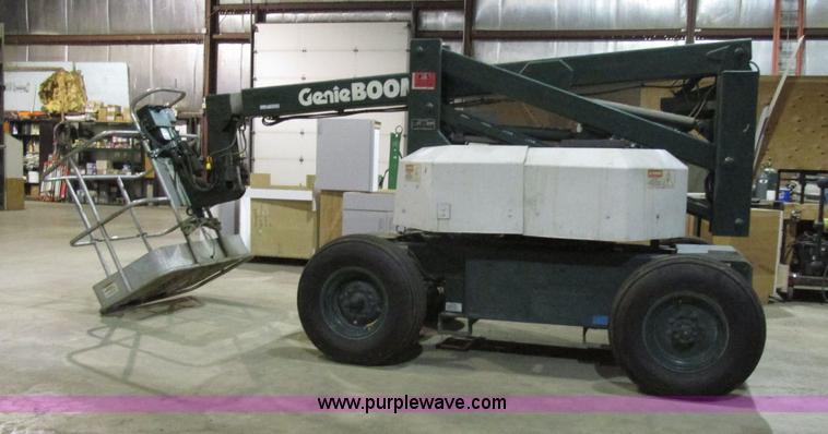 image for item BS9226 Genie 230/20HD boom lift