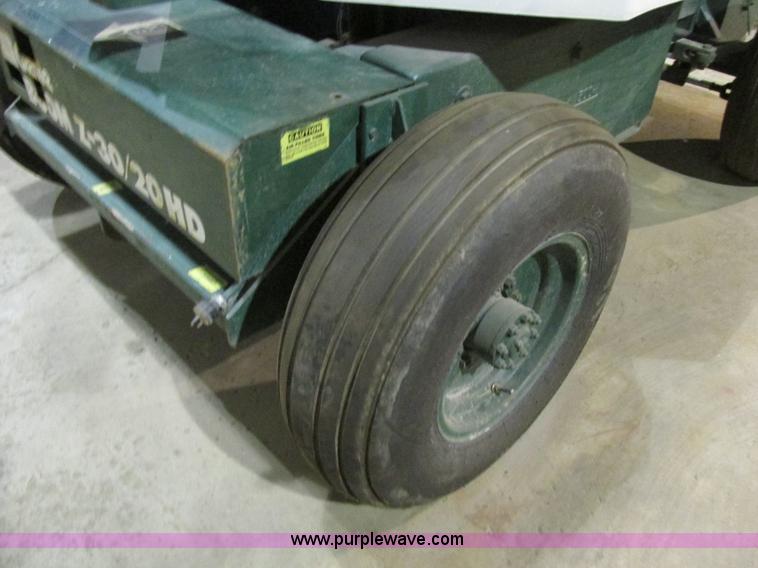 image for item BS9226 Genie 230/20HD boom lift