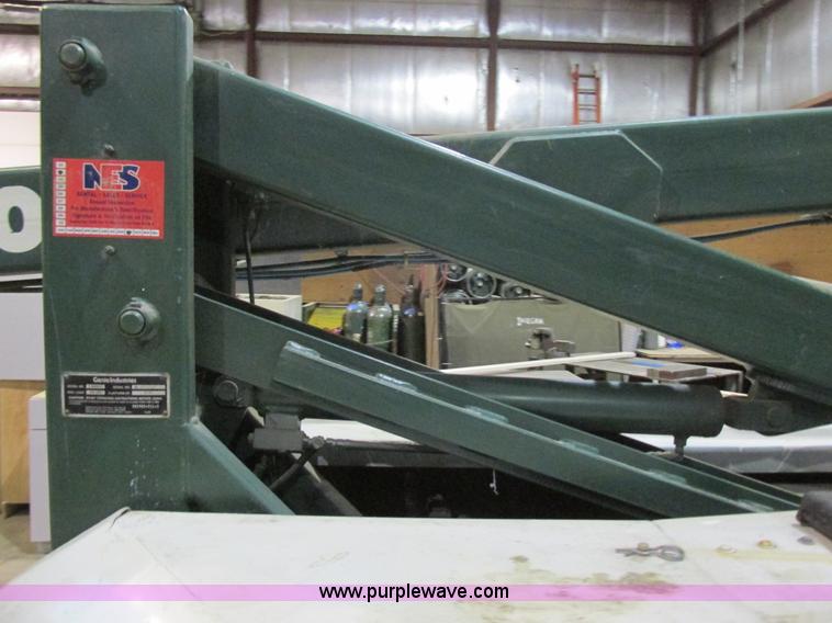 image for item BS9226 Genie 230/20HD boom lift