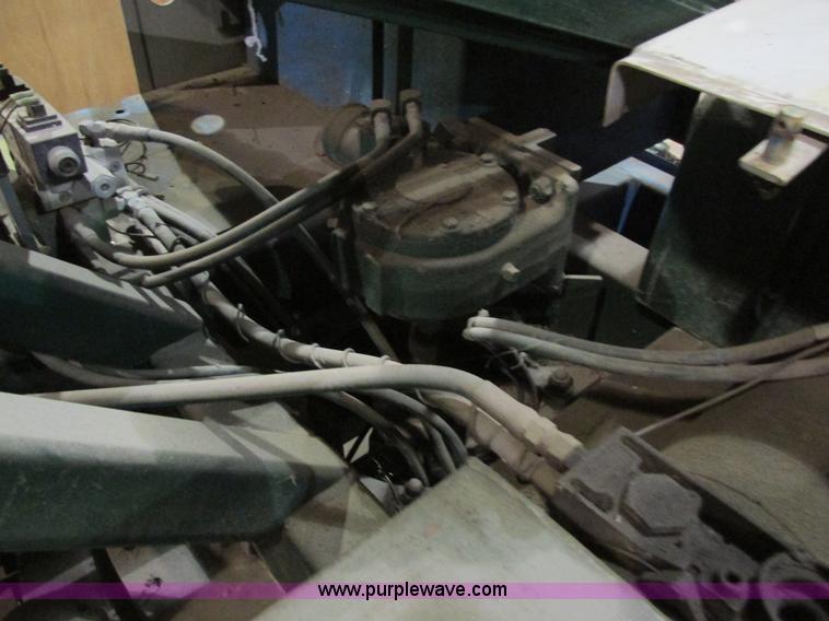 image for item BS9226 Genie 230/20HD boom lift