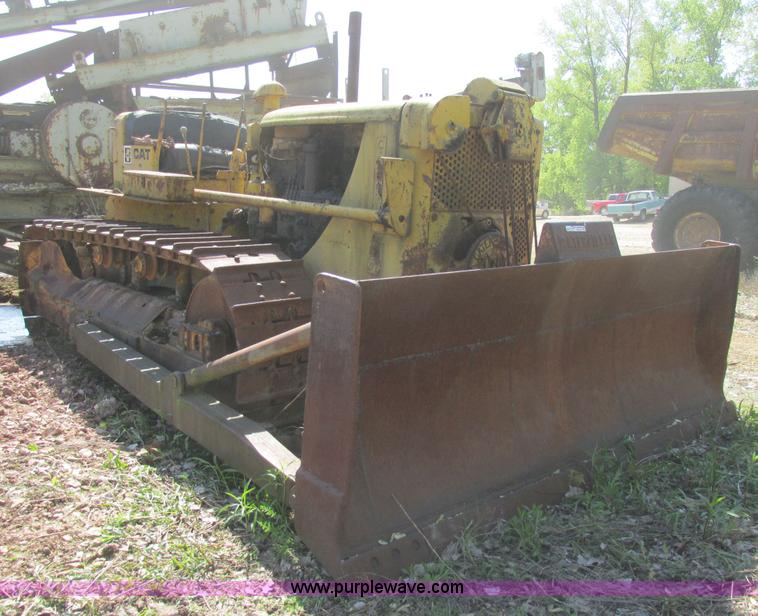 image for item BS9247 1953 Caterpillar D7 dozer