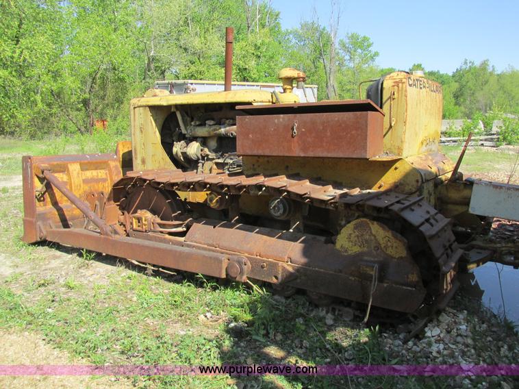 image for item BS9247 1953 Caterpillar D7 dozer