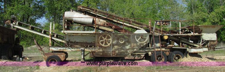 image for item BS9249 Jaw/roller crushing plant