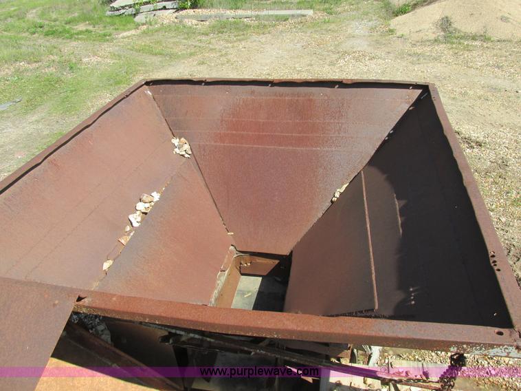 image for item BS9249 Jaw/roller crushing plant