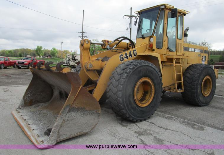 image for item D2415 1998 John Deere 644G wheel loader
