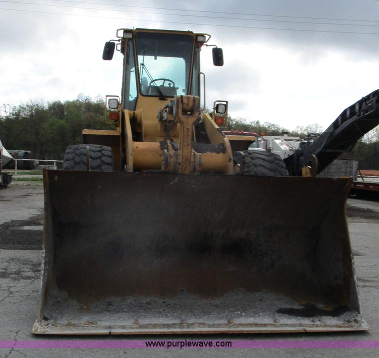 image for item D2415 1998 John Deere 644G wheel loader