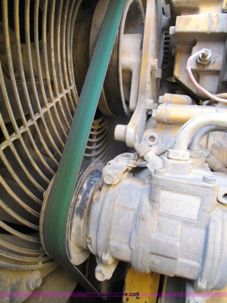 image for item D2415 1998 John Deere 644G wheel loader