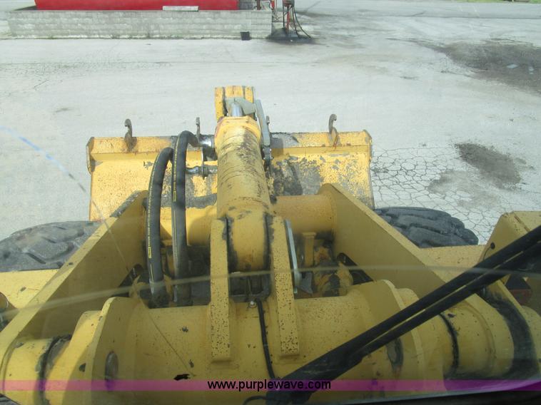 image for item D2415 1998 John Deere 644G wheel loader