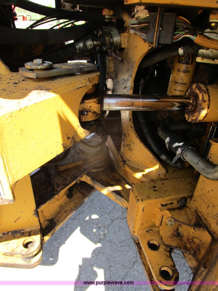 image for item D2421 1999 Caterpillar 950G wheel loader