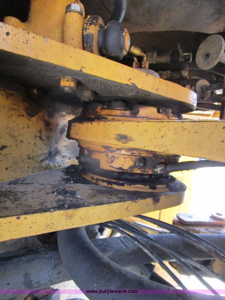 image for item D2421 1999 Caterpillar 950G wheel loader