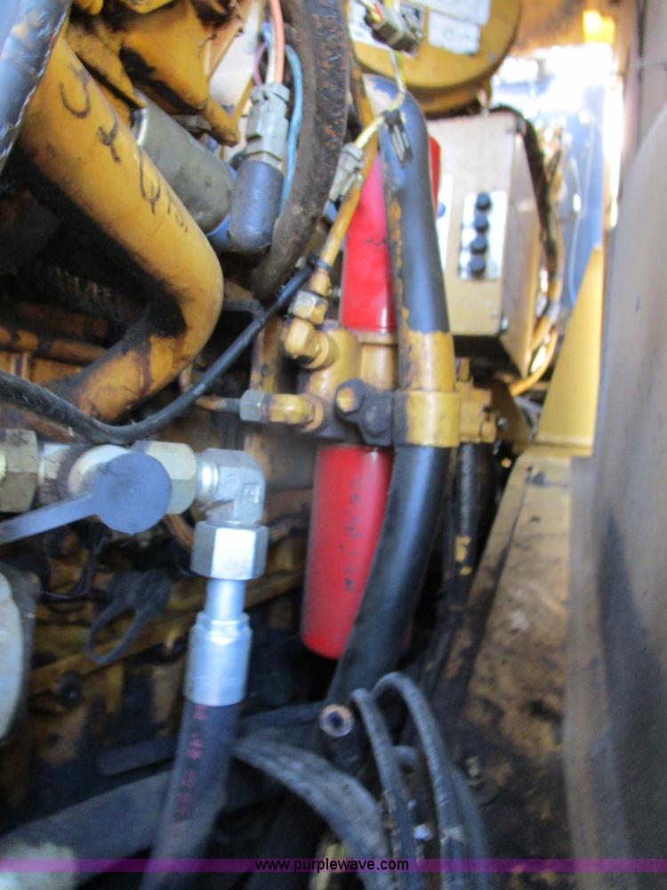 image for item D2421 1999 Caterpillar 950G wheel loader