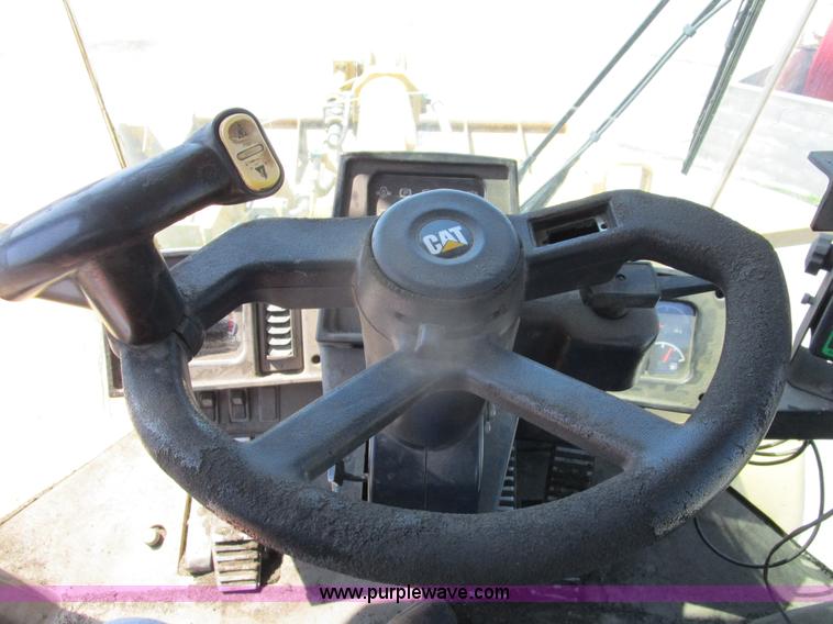 image for item D2421 1999 Caterpillar 950G wheel loader