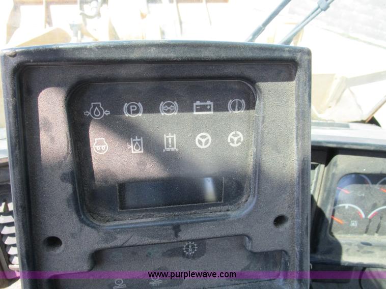 image for item D2421 1999 Caterpillar 950G wheel loader