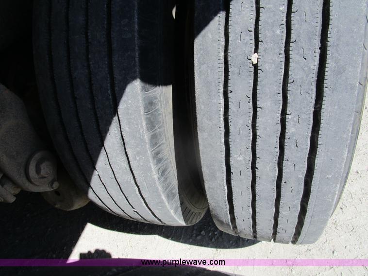 image for item D2429 1994 Peterbilt 377 dump truck