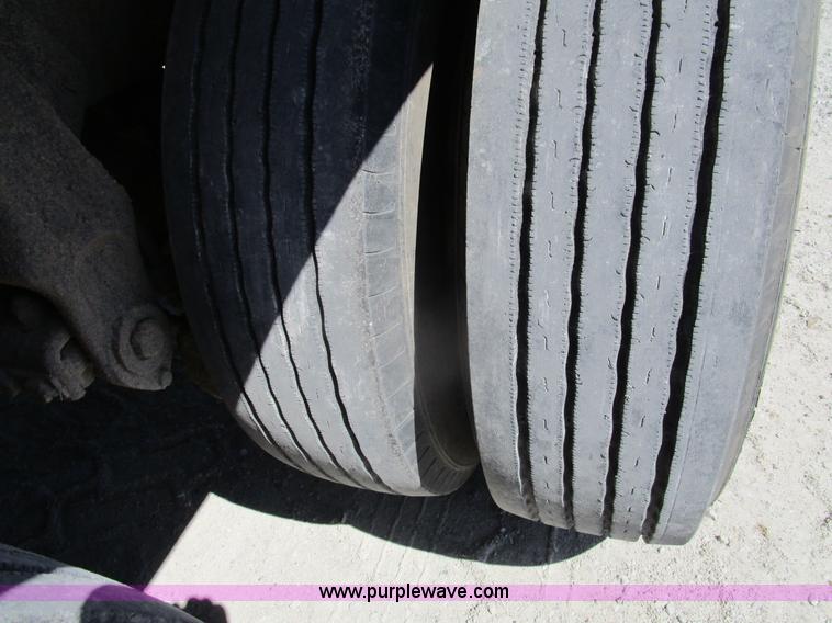 image for item D2429 1994 Peterbilt 377 dump truck