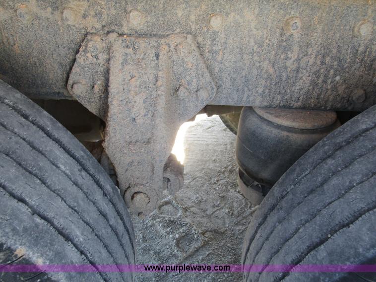 image for item D2429 1994 Peterbilt 377 dump truck