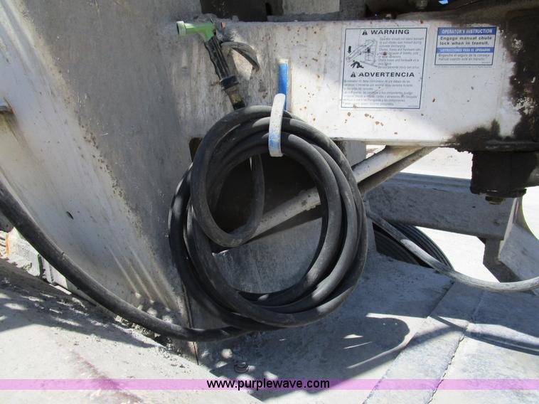 image for item D2430 1994 Ford L8000 mixer truck