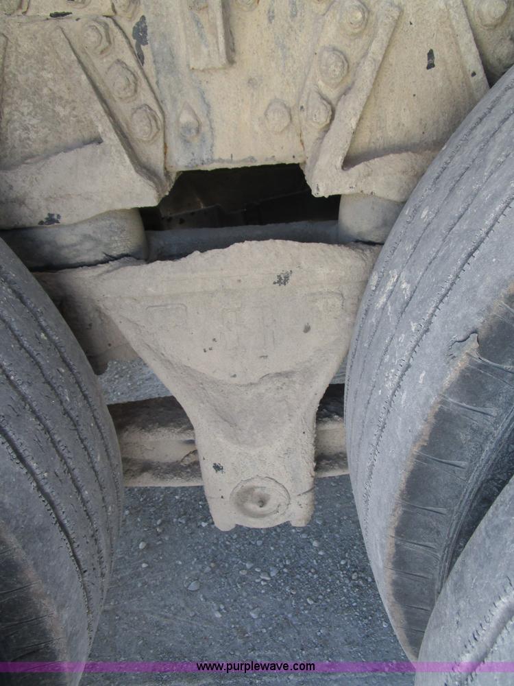 image for item D2430 1994 Ford L8000 mixer truck