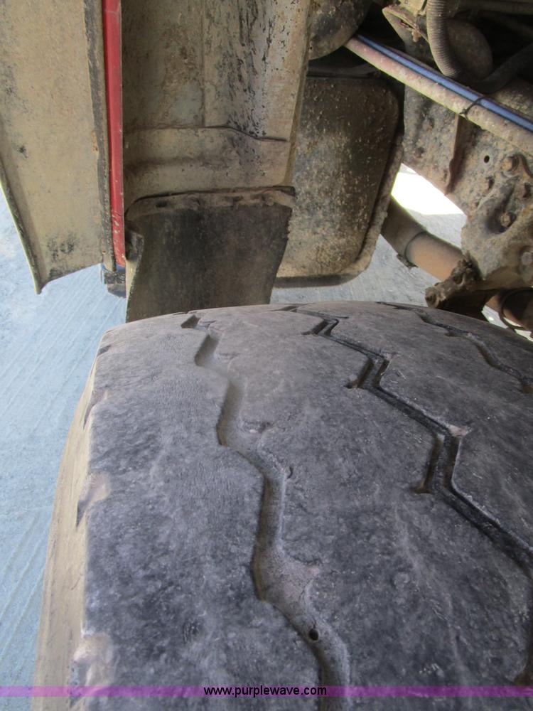 image for item D2430 1994 Ford L8000 mixer truck